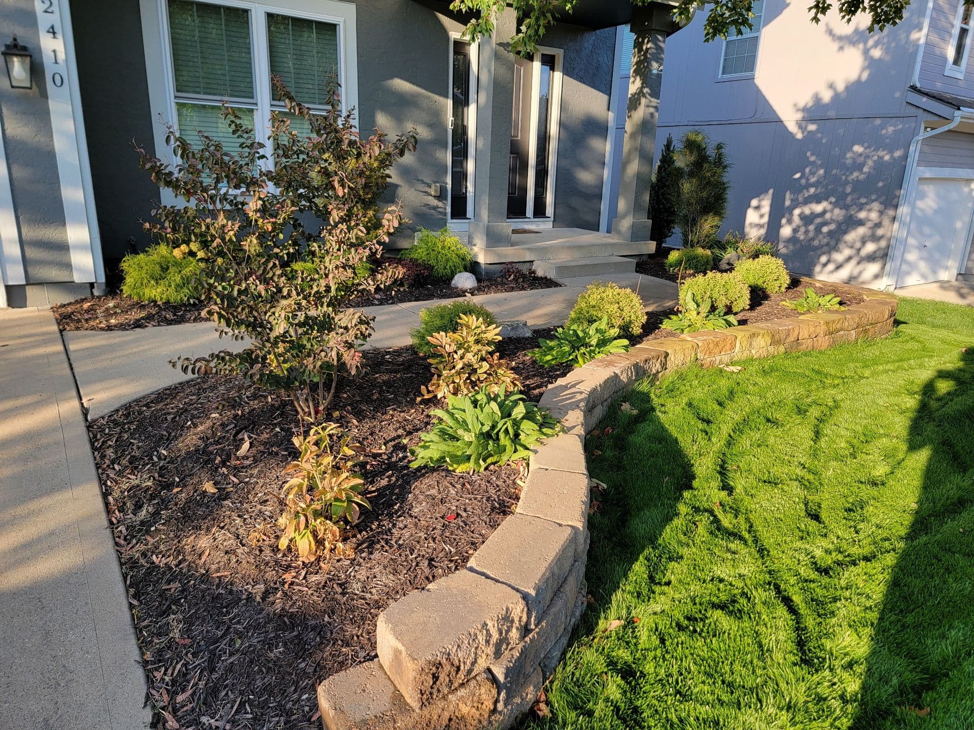 Gallery photos for Beautiful Front Yard Transformation with Plant Marks The Pot: Image #1
