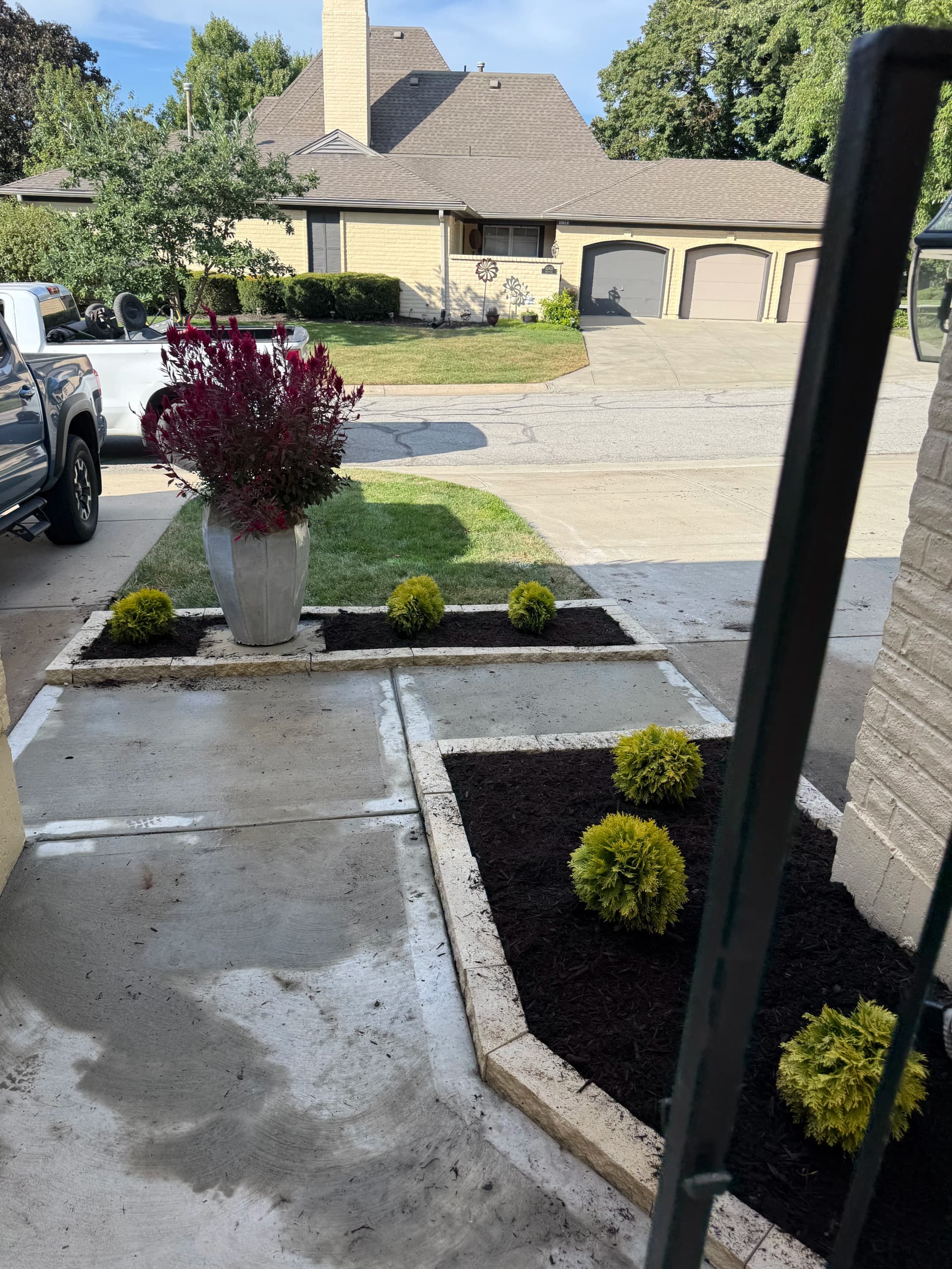 Gallery photos for Front Entry Garden Makeover in Overland Park: Image #2