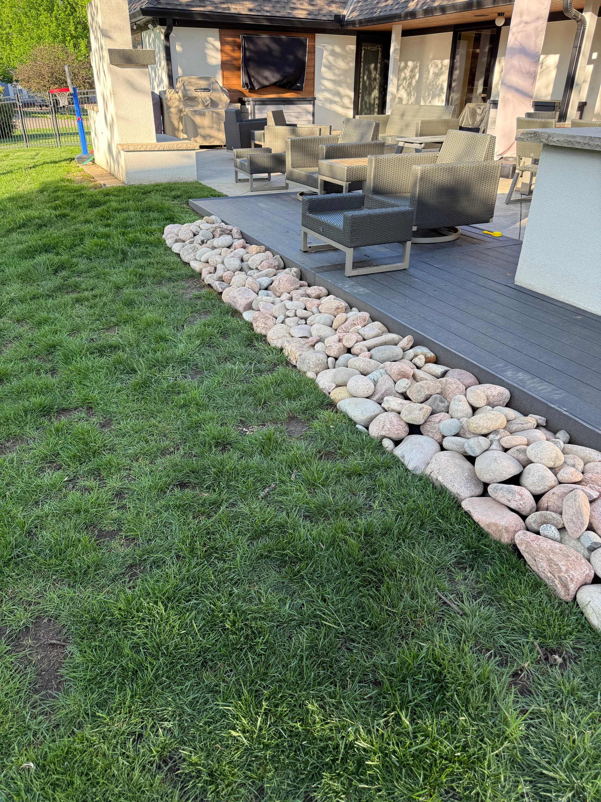 Gallery photos for Cobblestone Borders Fresh Mulch and New Plantings in Prairie Village: Image #1