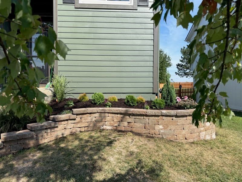 Gallery photos for Stunning Yard Renovation in Olathe Kansas: Image #3