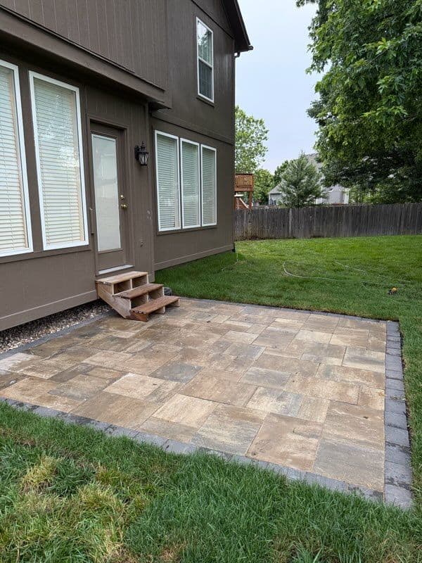 Gallery photos for Backyard Paver Patio Transformation in Olathe: Image #3