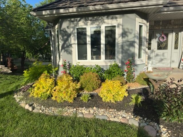 Project Year-Round Garden Elegance image