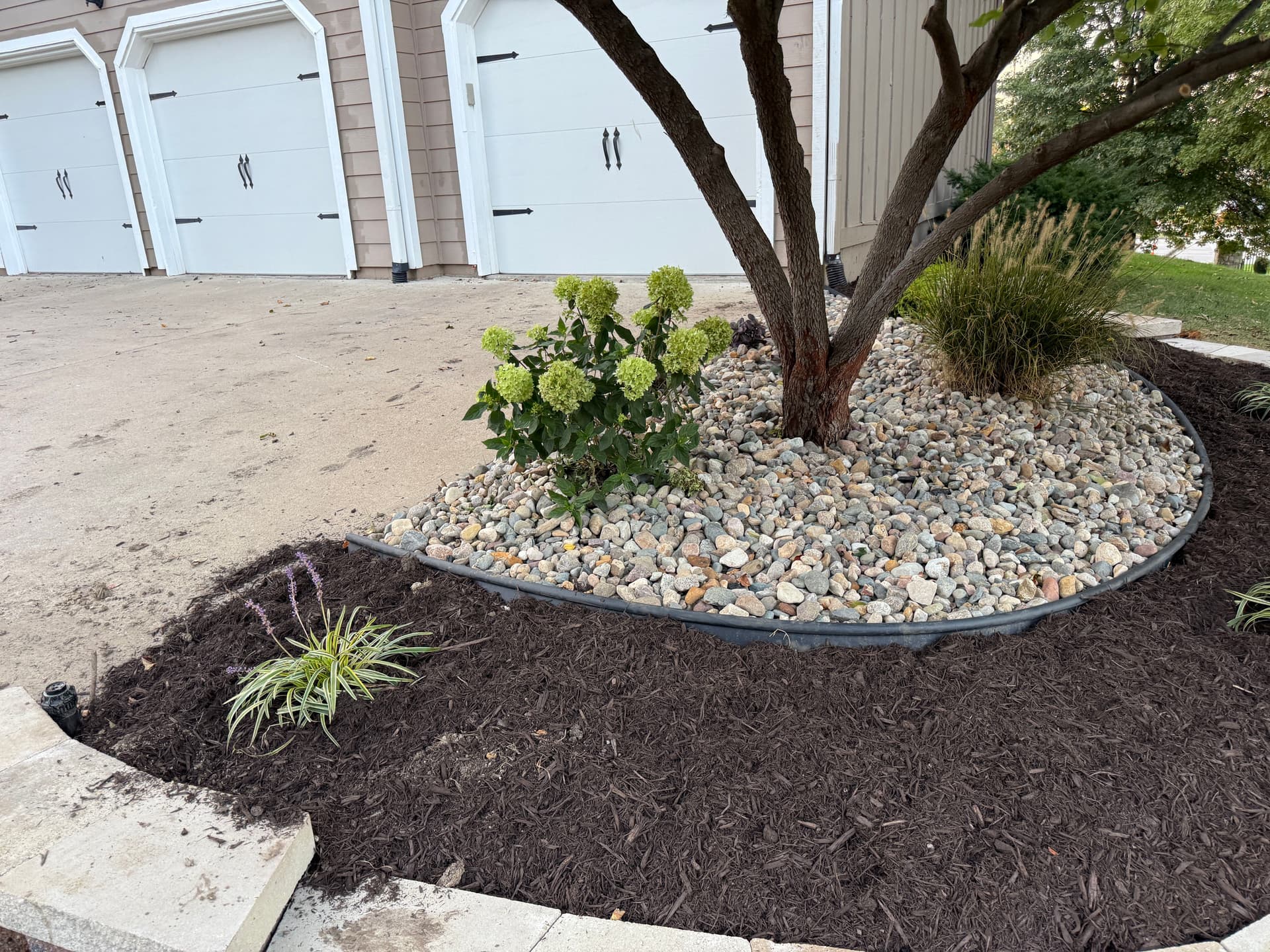 Gallery photos for Garden Makeover with Stone Edging in Overland Park: Image #2