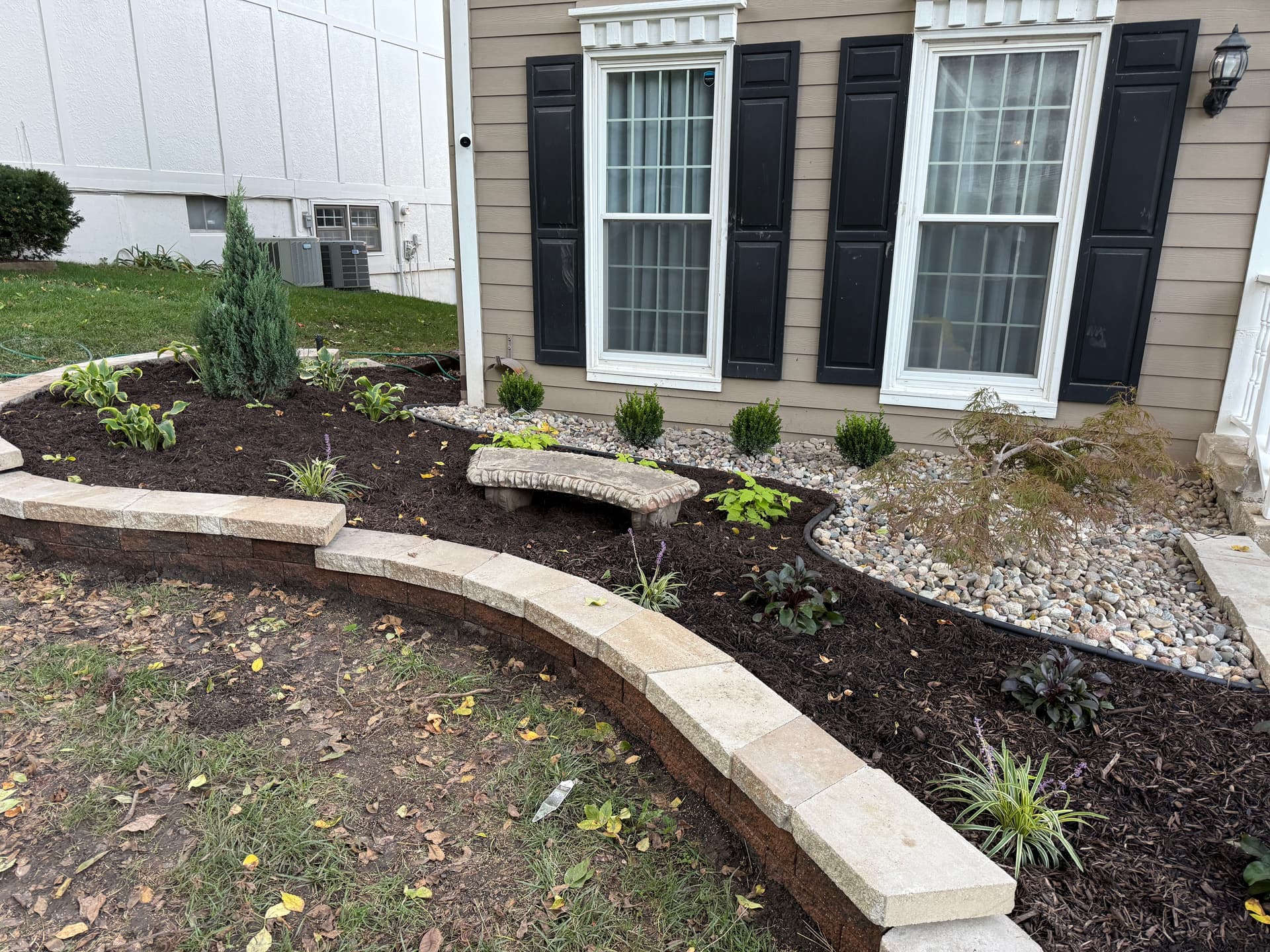 Gallery photos for Garden Makeover with Stone Edging in Overland Park: Image #3