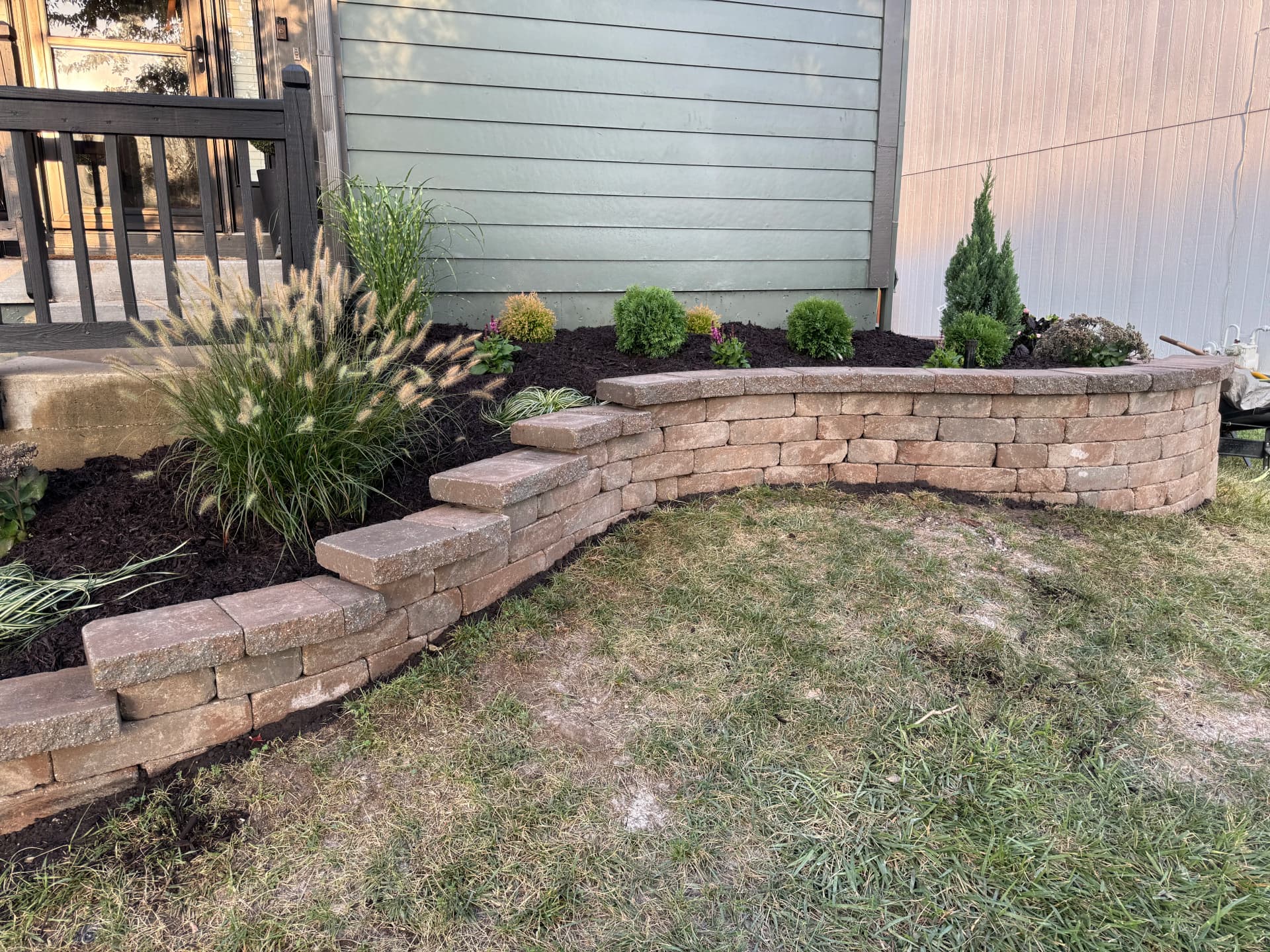 Gallery photos for Retaining Wall and Front Entry Landscape Makeover in Olathe: Image #2