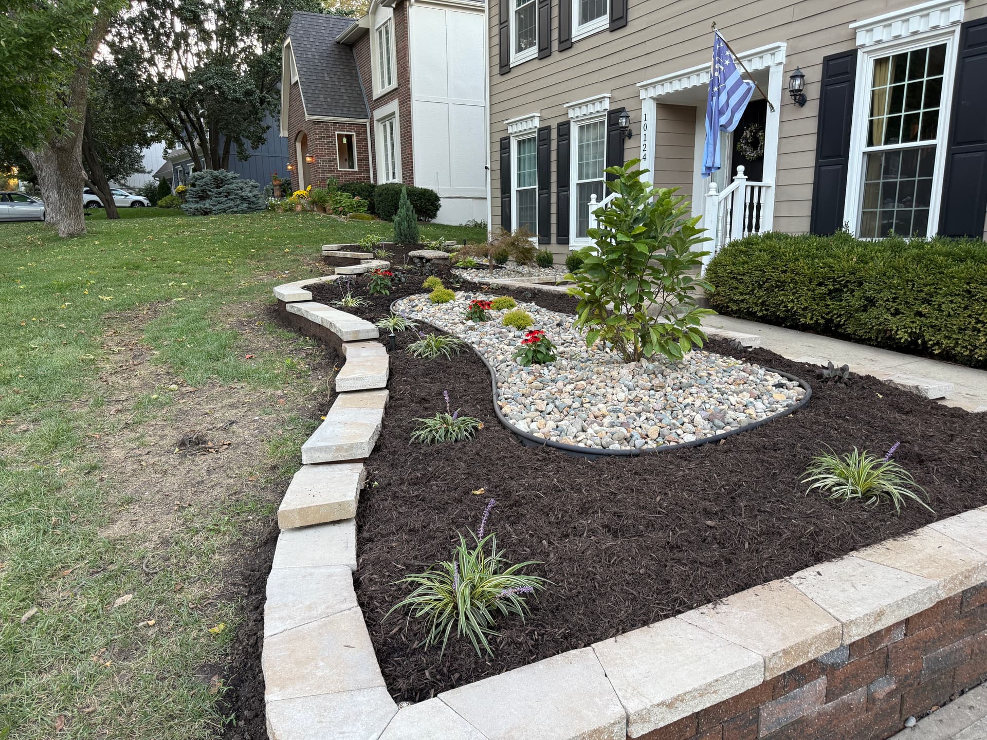 Gallery photos for Garden Makeover with Stone Edging in Overland Park: Image #1